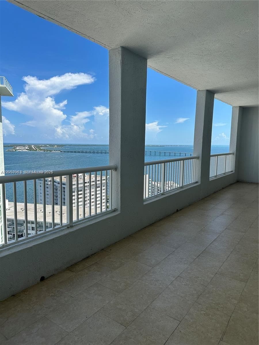 Condominium at 170 SE 14th St # 2604, Miami FL 33131