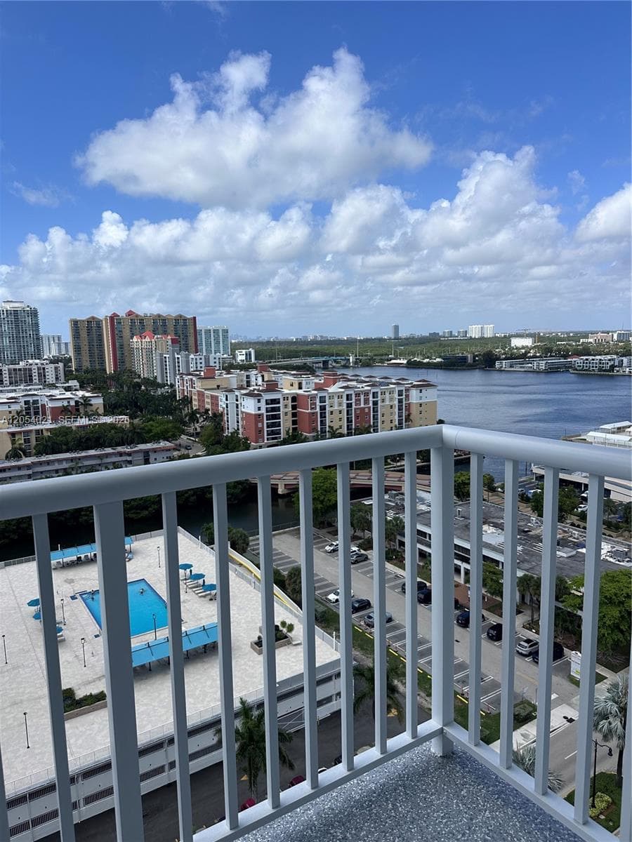 Condominium at 231 174th St # 1905, Sunny Isles Beach FL 33160