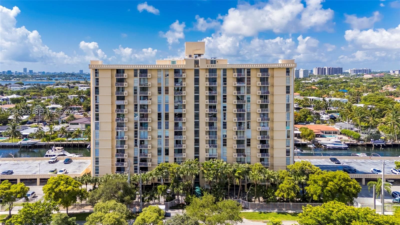Condominium at 2350 NE 135th St # 1510, North Miami FL 33181