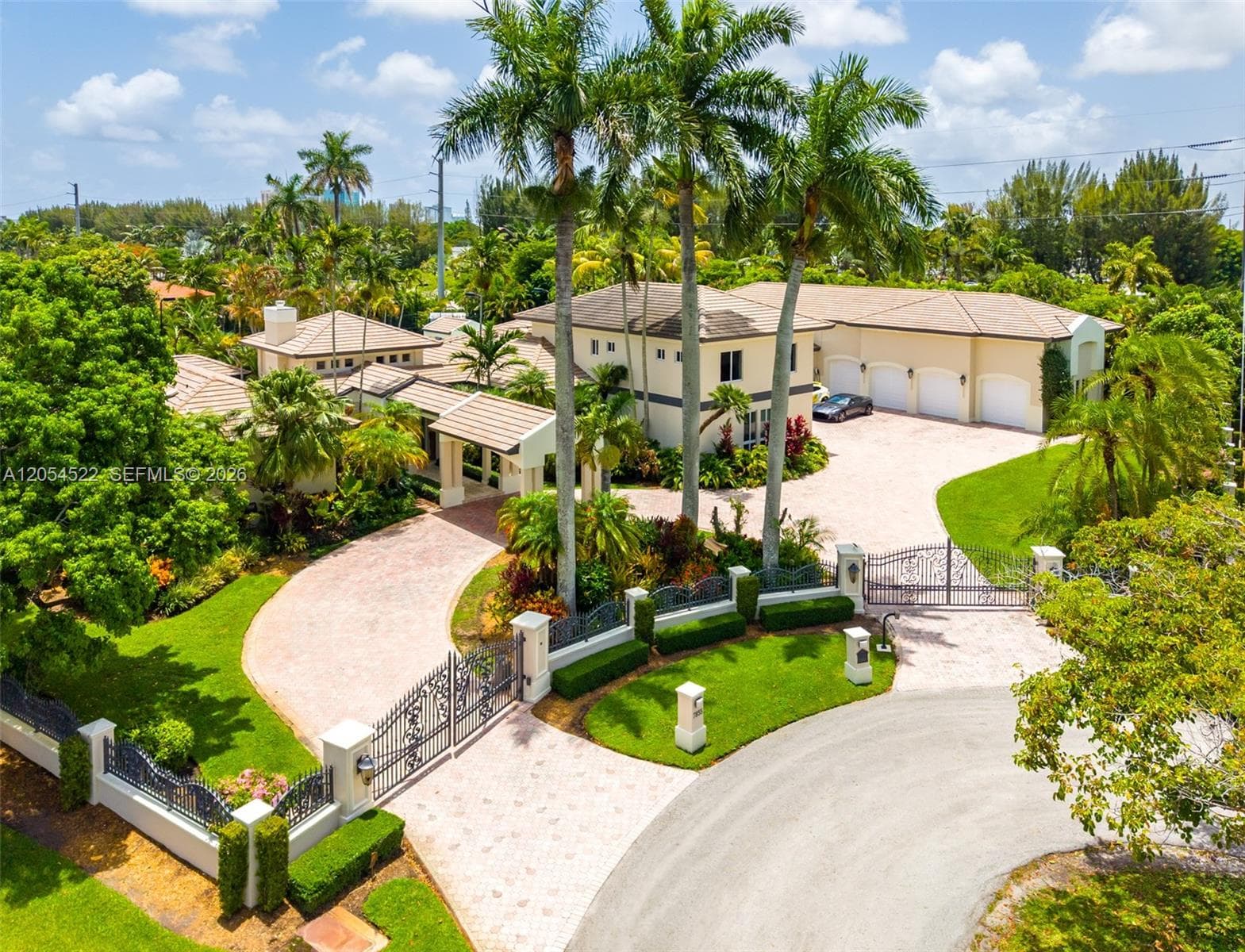 Single Family Residence at 7855 SW 83rd Ct, Miami FL 33143