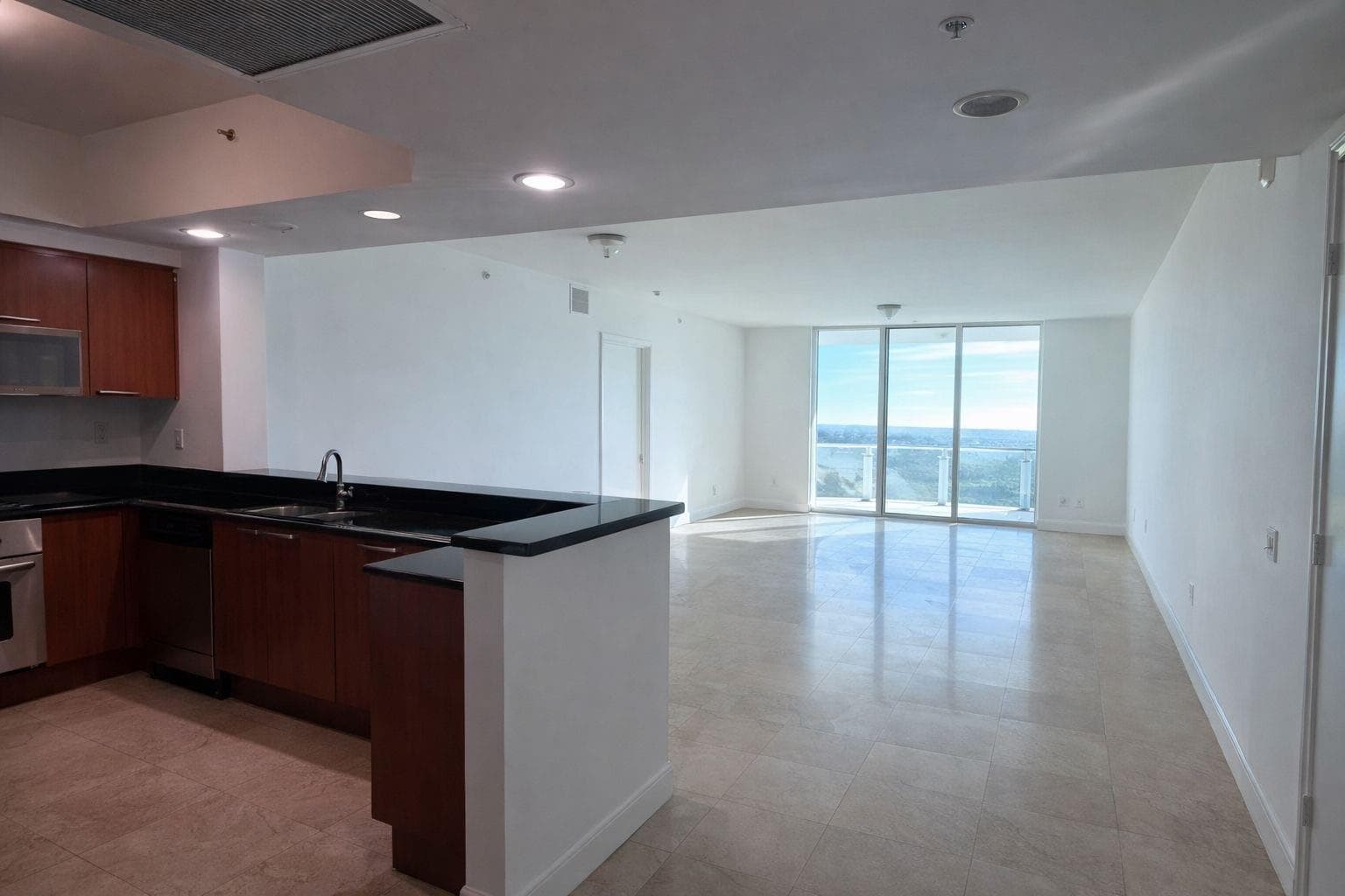 Apartment at 14951 ROYAL OAKS Lane # 1607, North Miami FL 33181