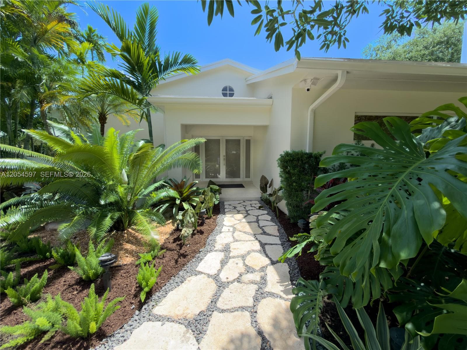 Single Family Residence at 11450 SW 92nd Ct, Miami FL 33176