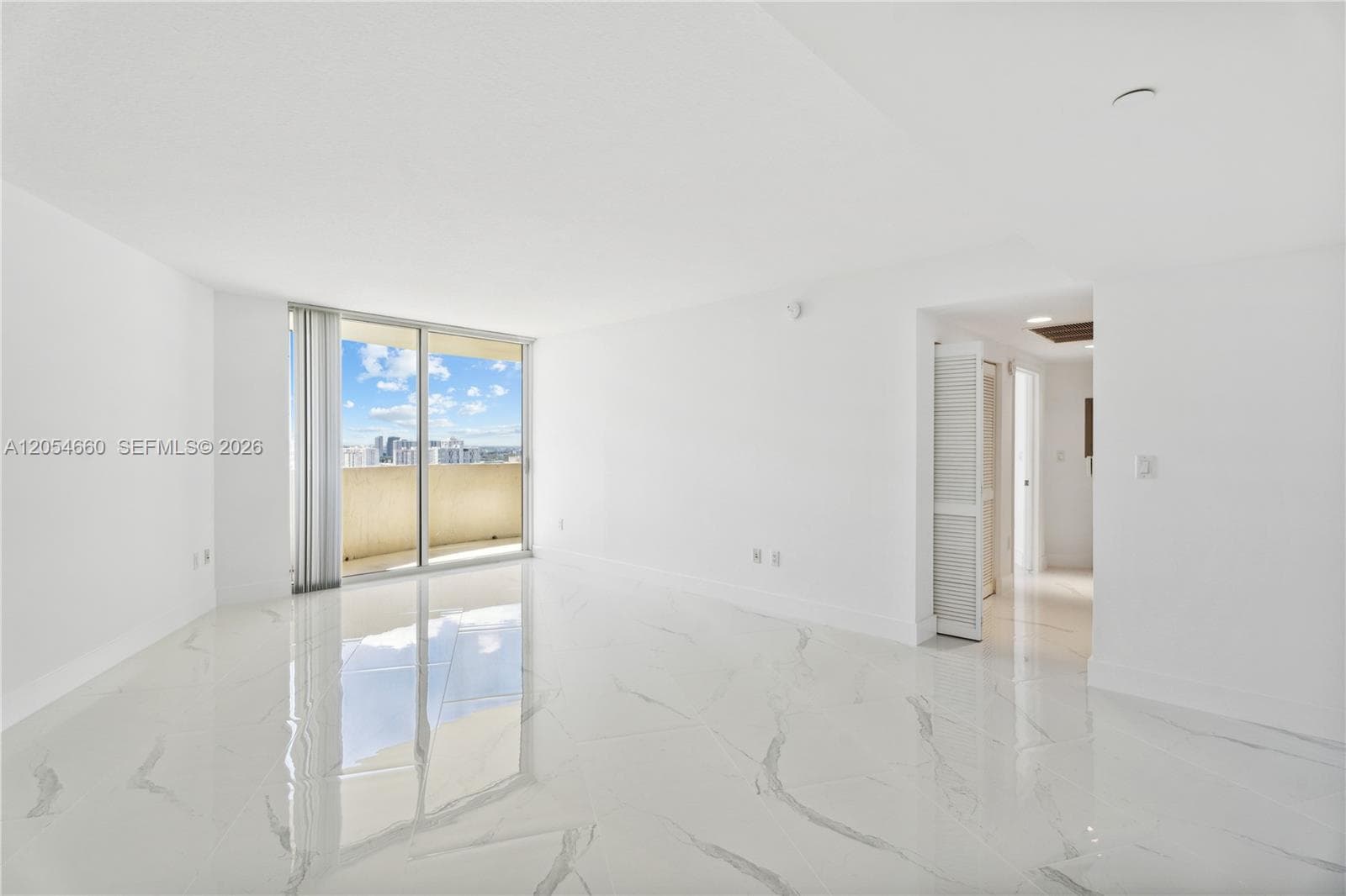 Condominium at 19501 W COUNTRY CLUB DR # 2506, Aventura FL 33180