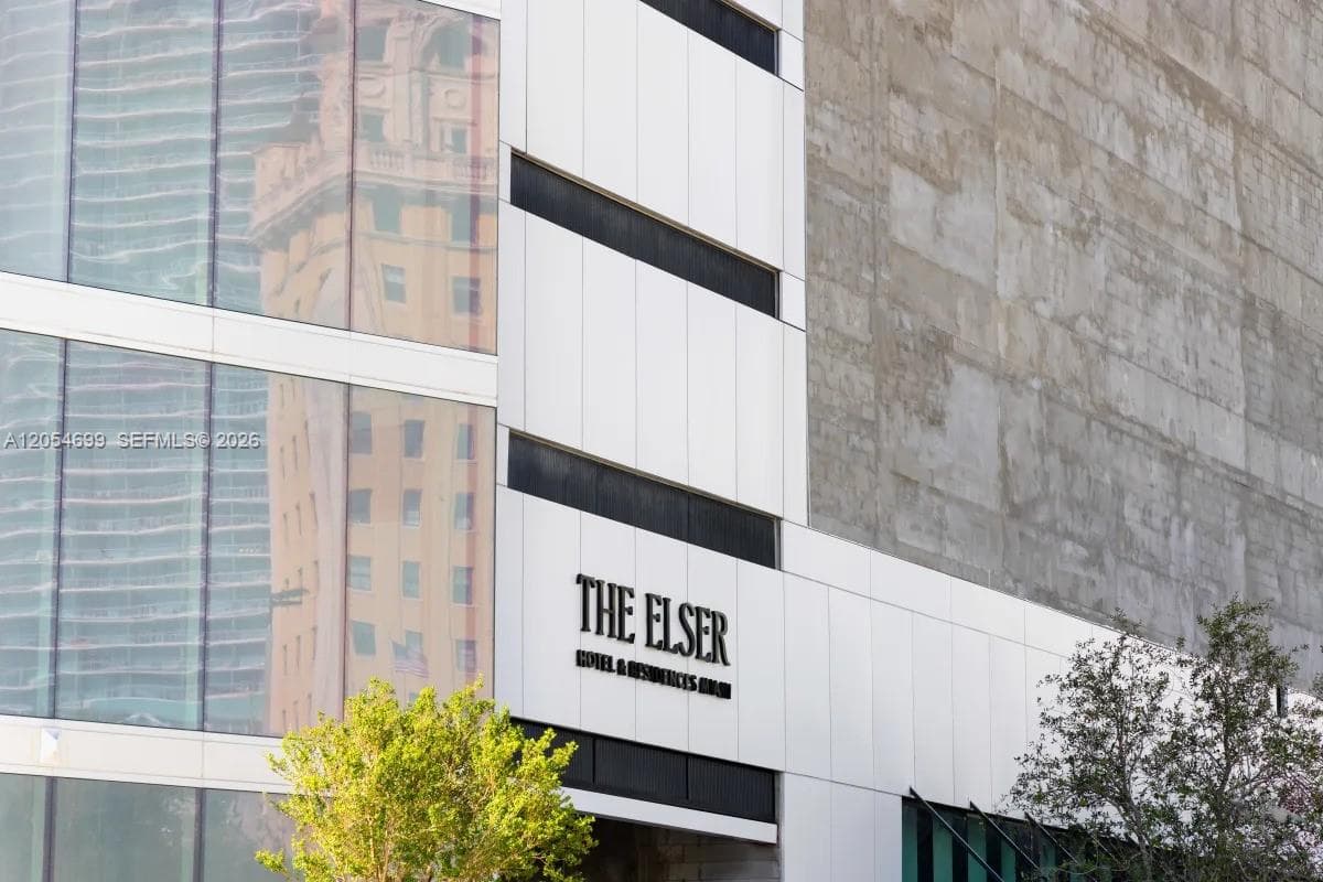Condominium at 398 NE 5th St # 3013, Miami FL 33132