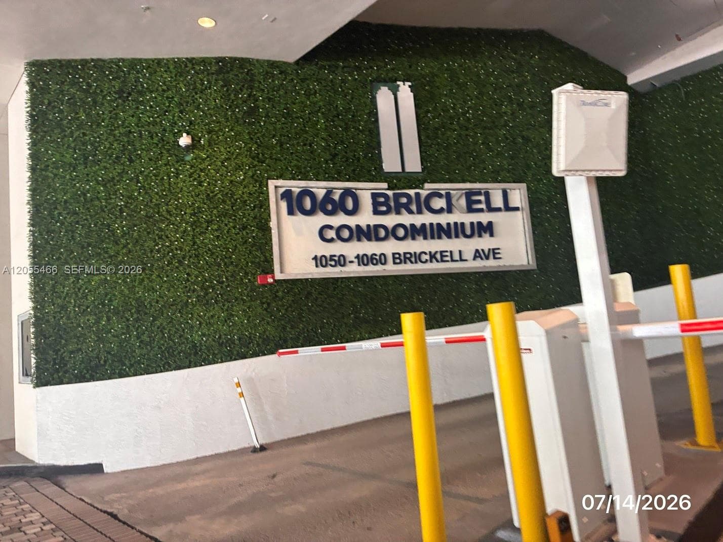 Condominium at 1050 Brickell Ave # 1520, Miami FL 33131