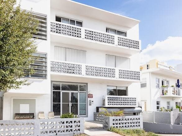 Condominium at 4015 Indian Creek Dr # 306, Miami Beach FL 33140