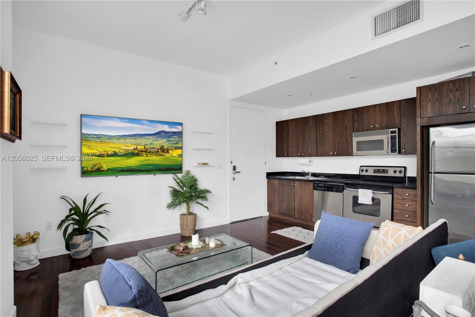 Condominium at 935 Euclid Ave # 8, Miami Beach FL 33139
