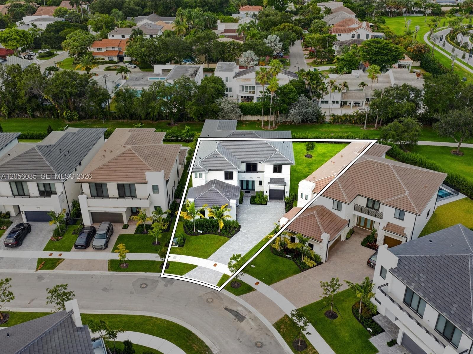 Single Family Residence at 19701 NE 16 PL, Miami FL 33179
