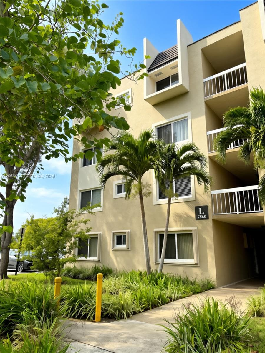 Condominium at 7860 Camino Real # 311, Miami FL 33143
