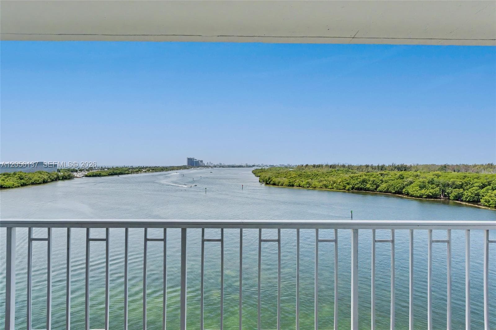 Condominium at 500 Bayview Dr # 822, Sunny Isles Beach FL 33160