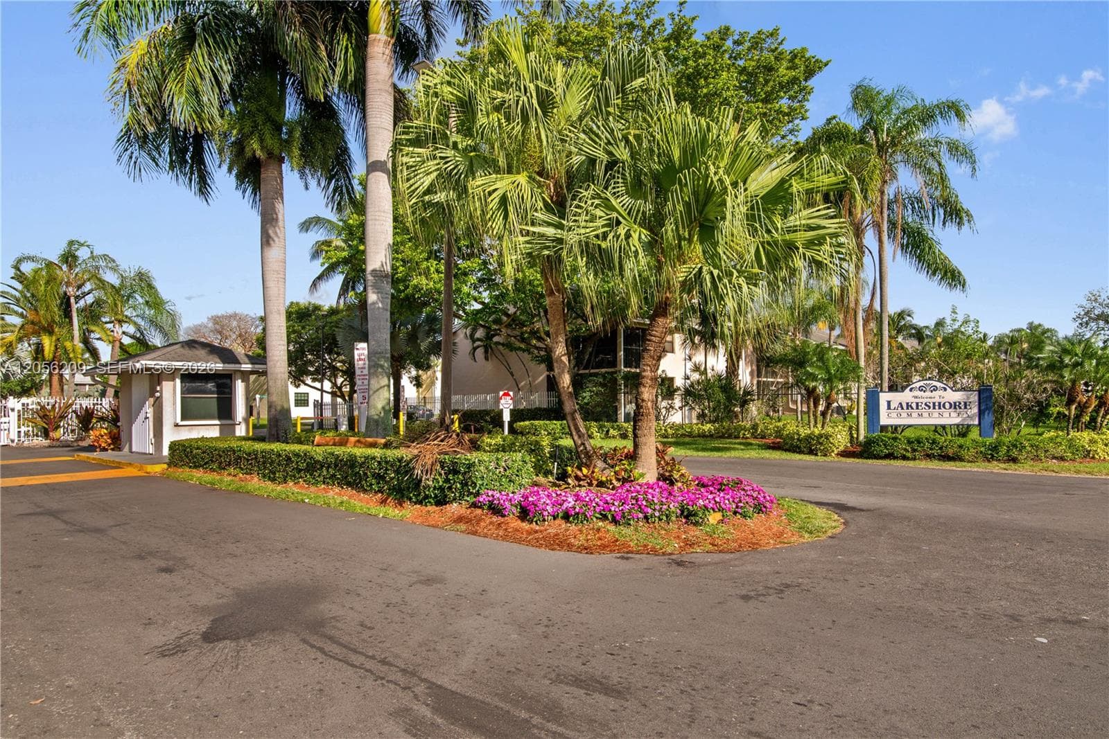 Apartment at 1197 Washington Cir # 1197A, Homestead FL 33034
