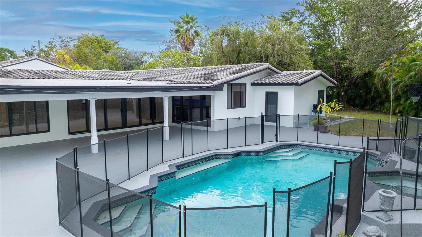 Single Family Residence at 13401 SW 83RD Avenue, Pinecrest FL 33156
