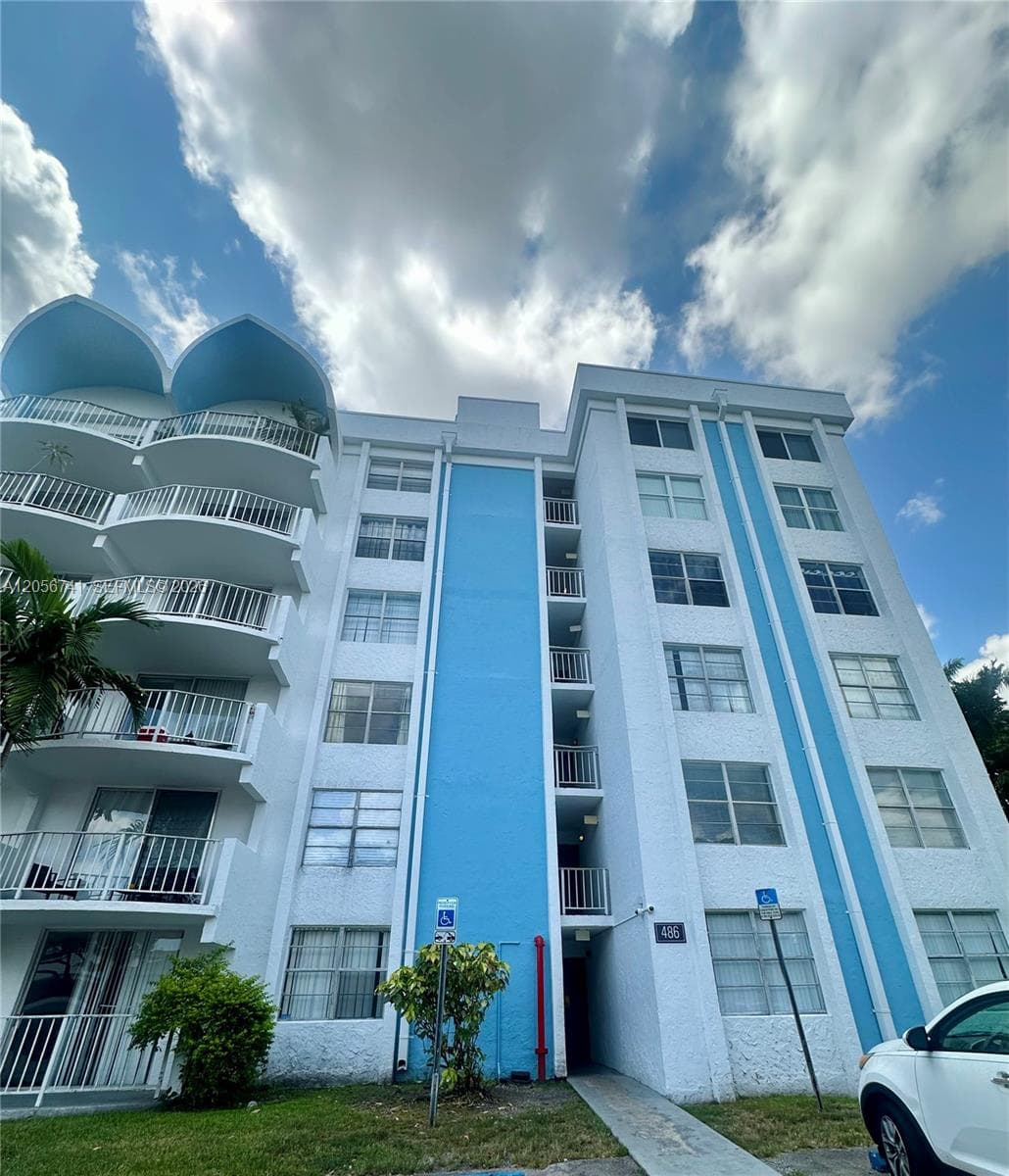 Condominium at 486 NW 165th St Rd # 103, Miami FL 33169