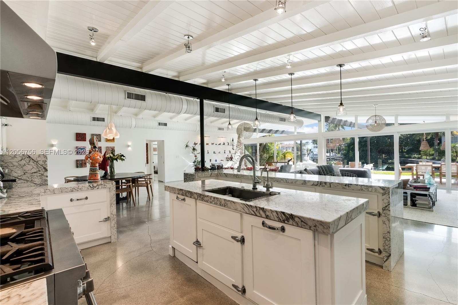 Single Family Residence at 270 Island Dr, Key Biscayne FL 33149