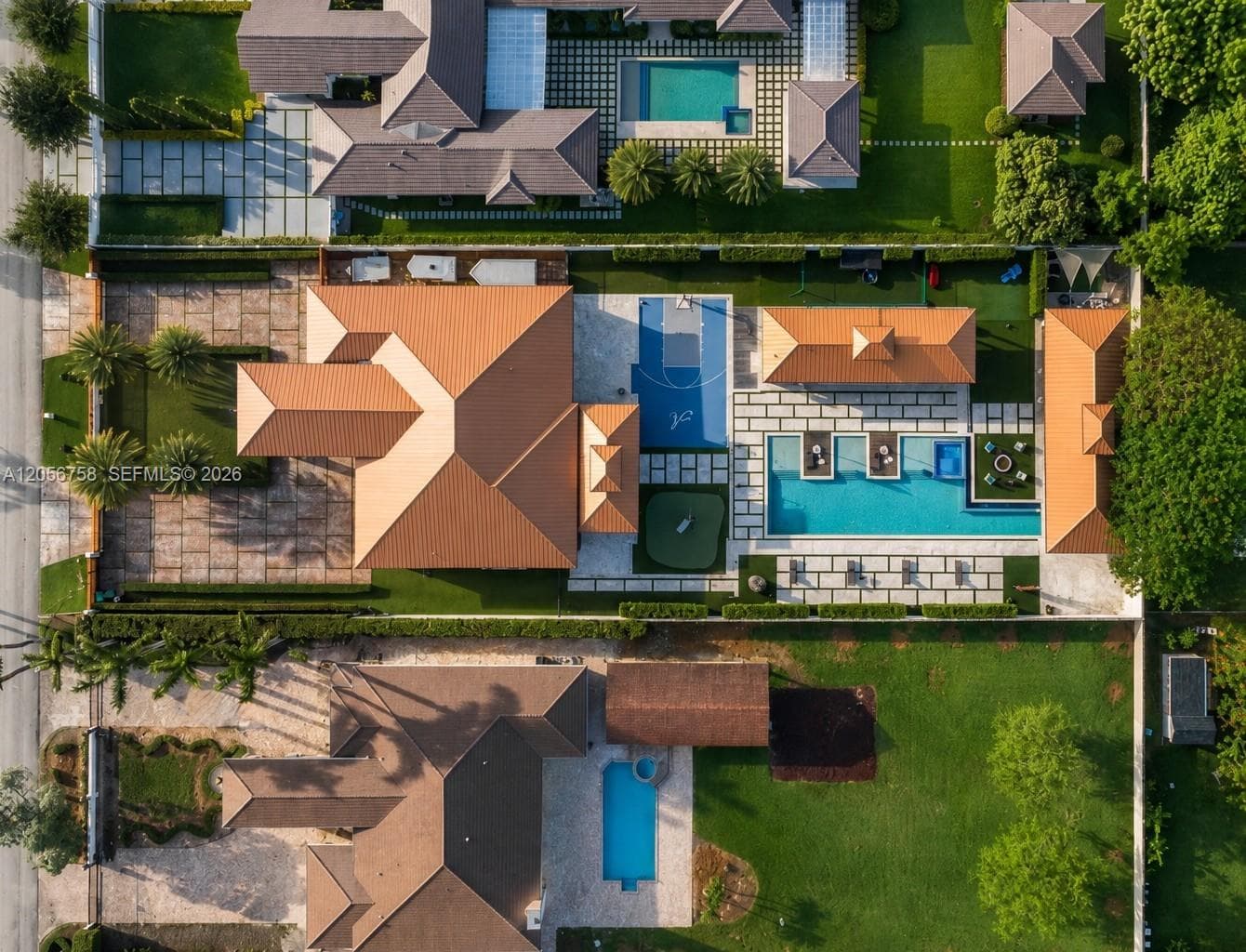 Single Family Residence at 3585 SW 129th Ave, Miami FL 33175