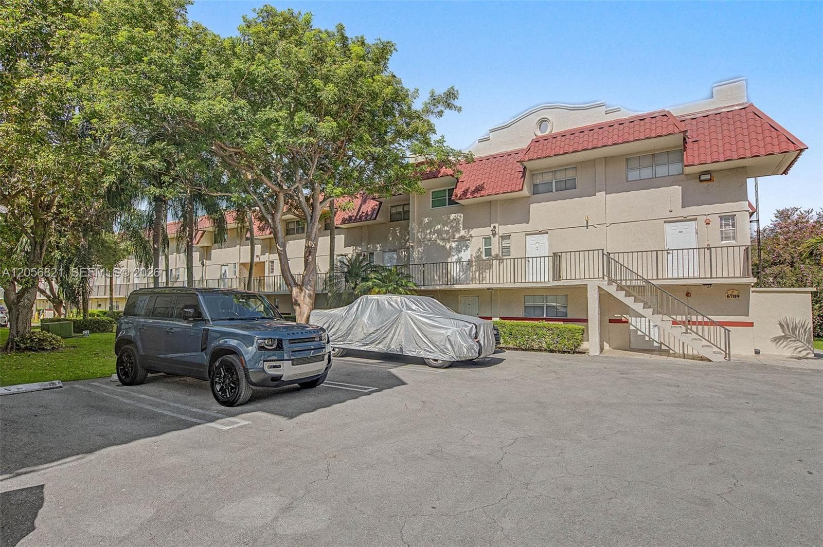 Condominium at 6709 N Kendall Dr # 223, Pinecrest FL 33156