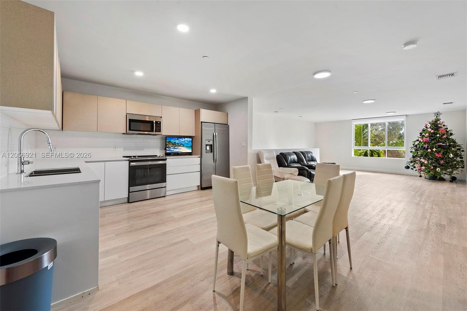 Condominium at 2505 NE 193rd St # 4202, Miami FL 33180