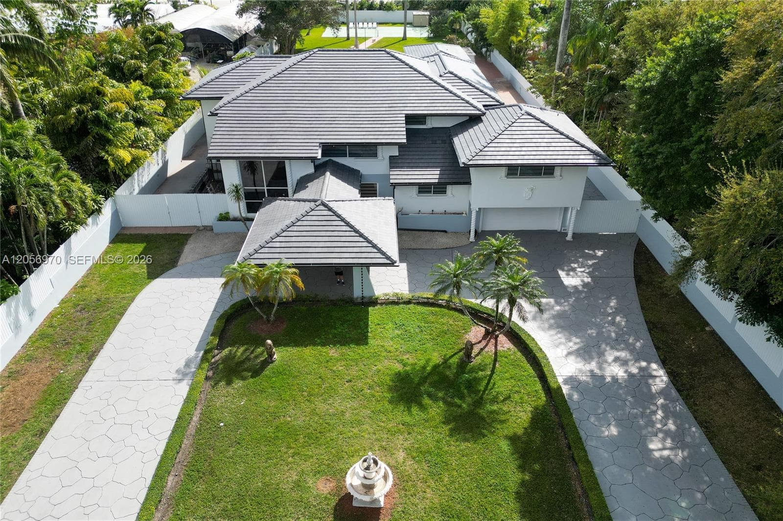 Single Family Residence at 12040 SW 43rd St # 12040, Miami FL 33175