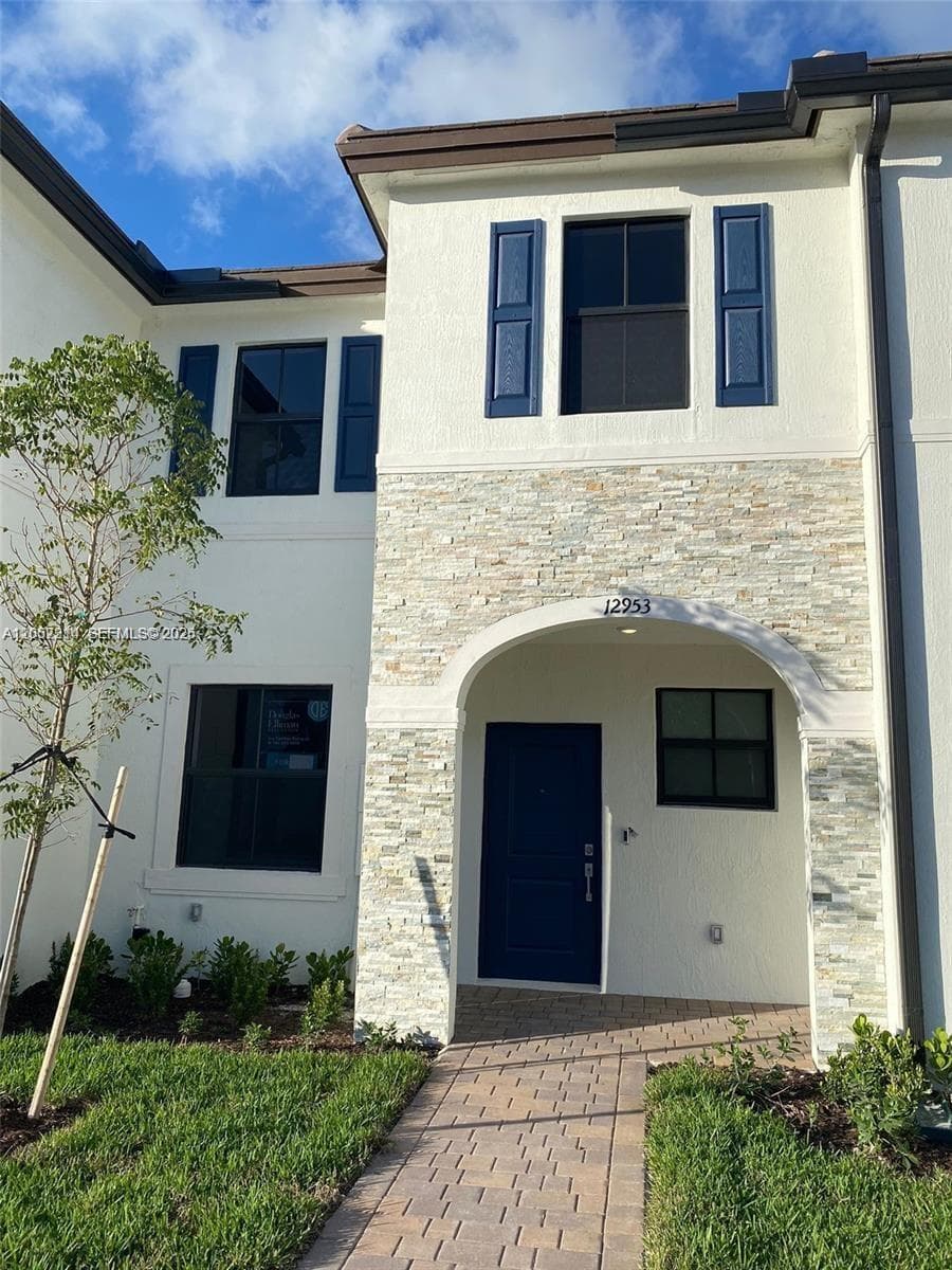 Villa at 12953 SW 232 Ln # 0, Homestead FL 33032