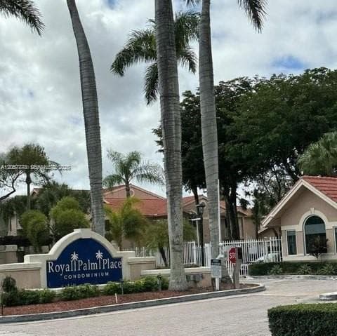 Apartment at 15770 SW 106th Ter # 104, Miami FL 33196