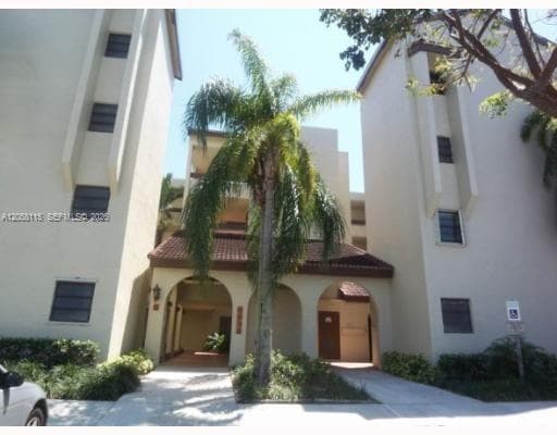 Condominium at 8933 SW 123rd Ct # 5, Miami FL 33186