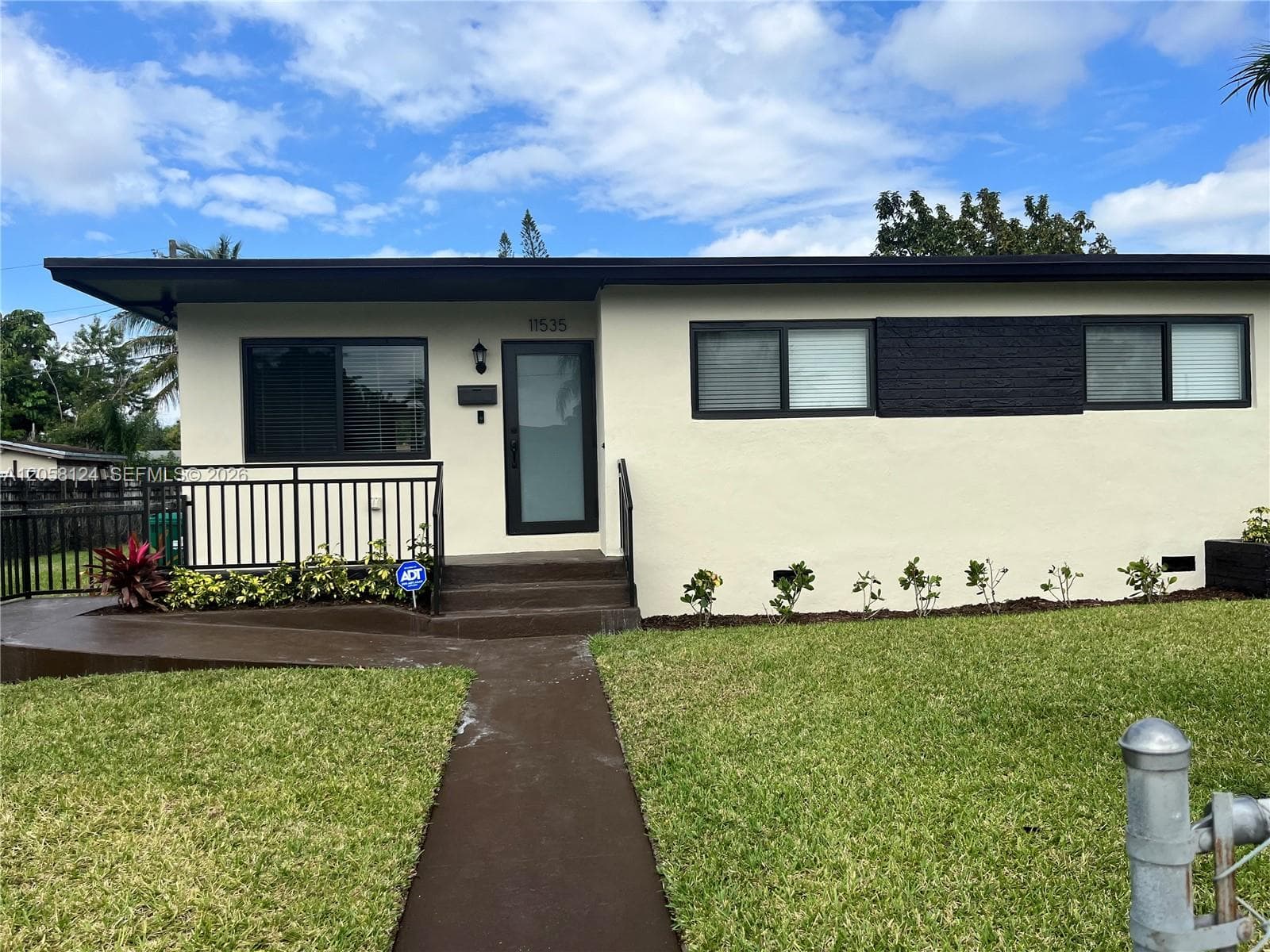 Single Family Residence at 11535 SW 139th Ter, Miami FL 33176