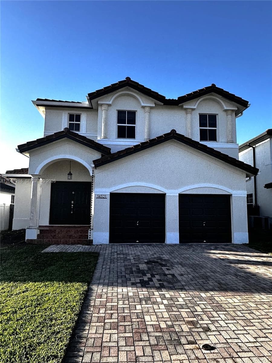 Single Family Residence at 14521 SW 13th Ter, Miami FL 33184