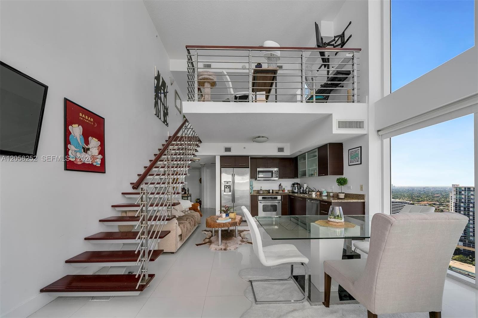 Condominium at 41 SE 5th St # 2117, Miami FL 33131