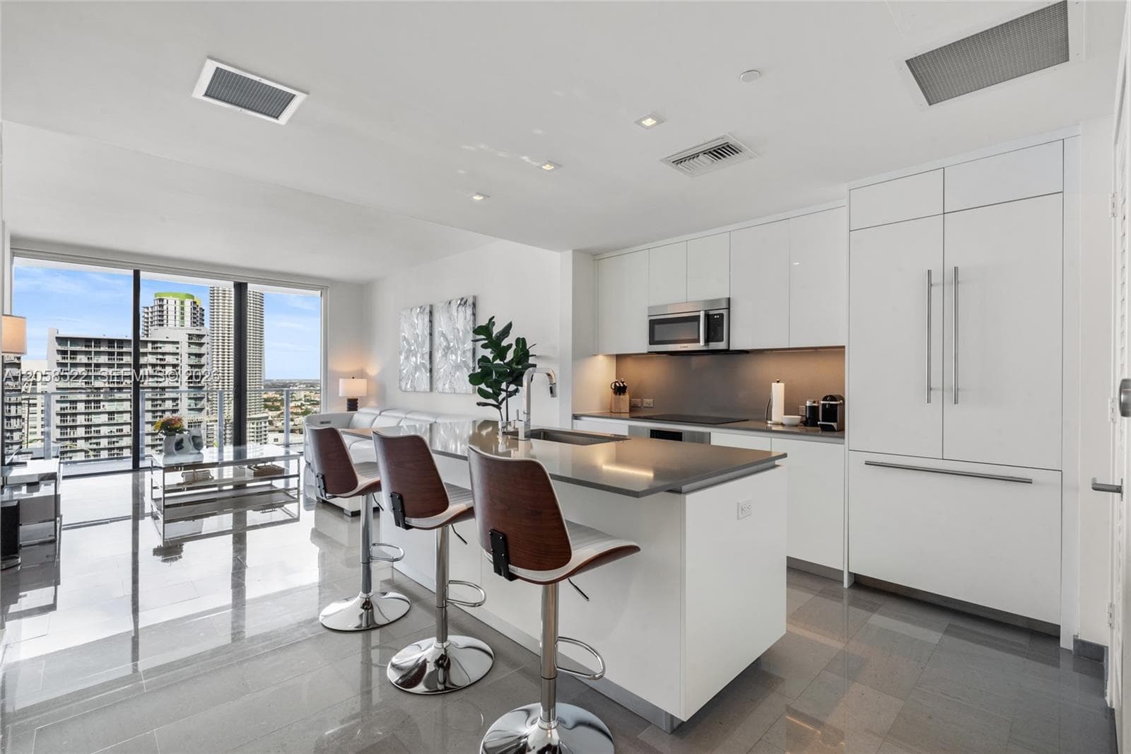 Condominium at 68 SE 6th St # 2306, Miami FL 33131