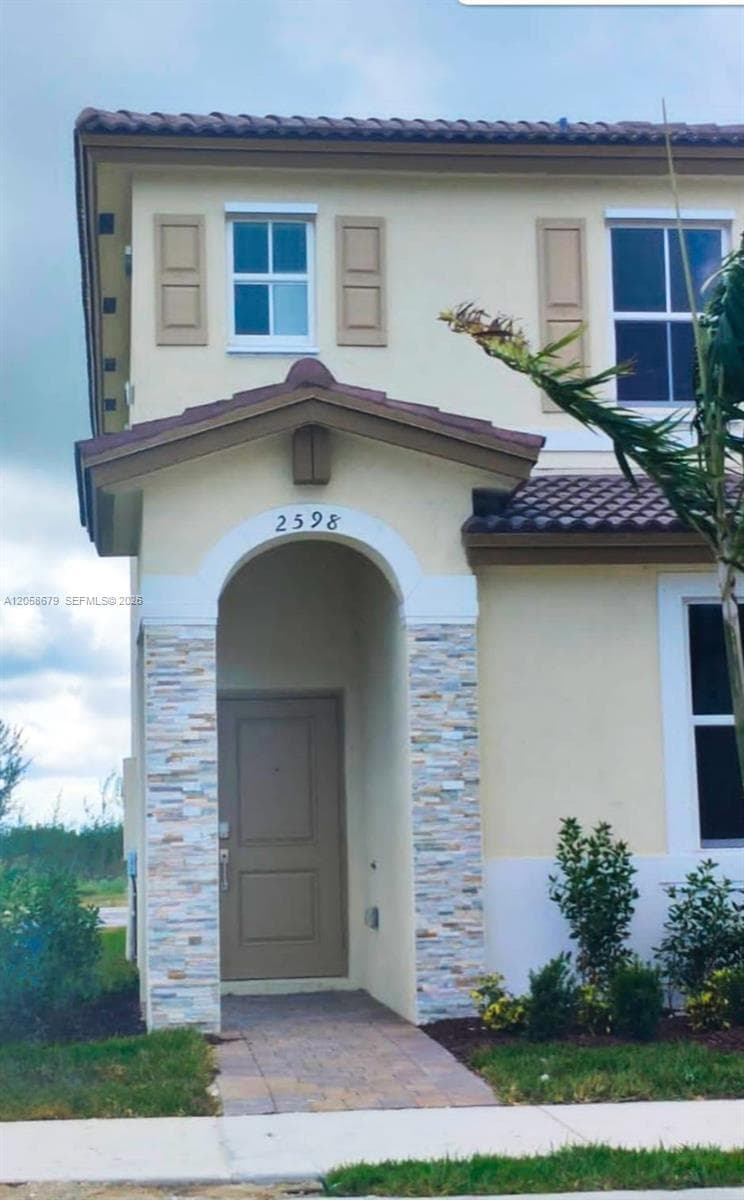 Townhouse at 2598 SE 29th St # 1, Homestead FL 33035