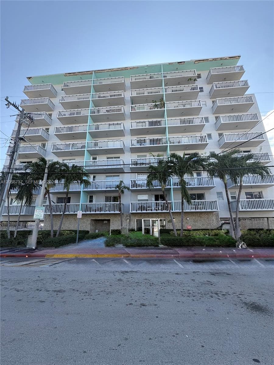 Condominium at 7620 Carlyle Ave # 502, Miami Beach FL 33141