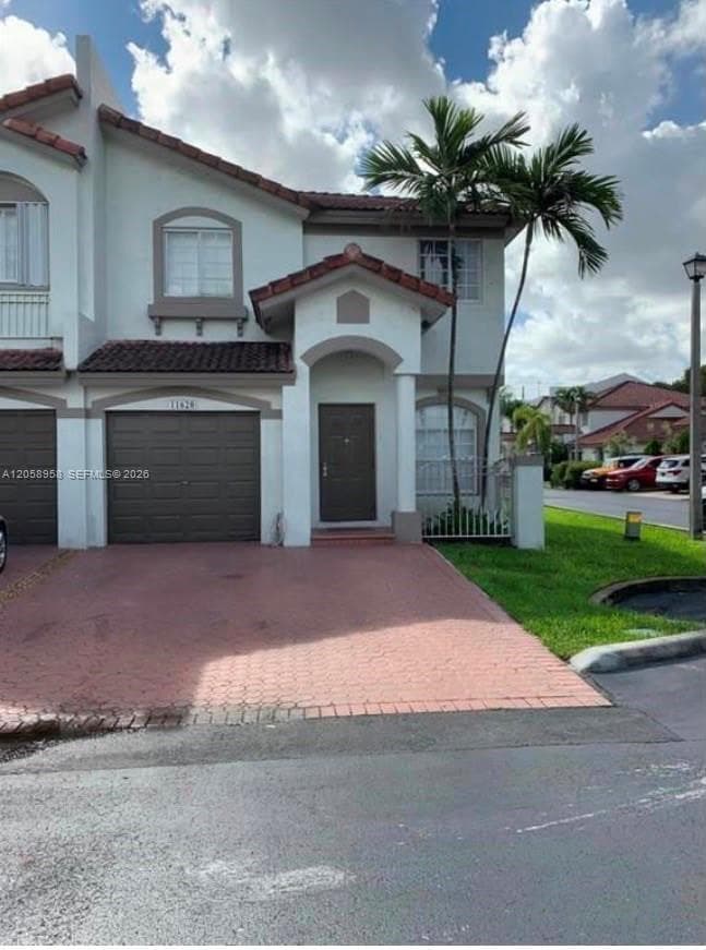 Townhouse at Doral, FL, 33178