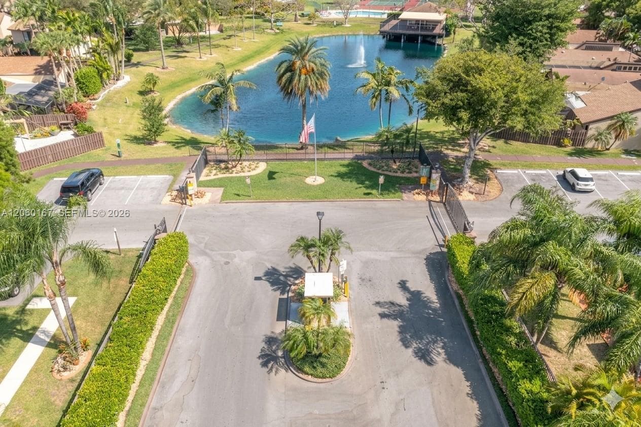 Single Family Residence at 9119 SW 129th Ln, Miami FL 33176