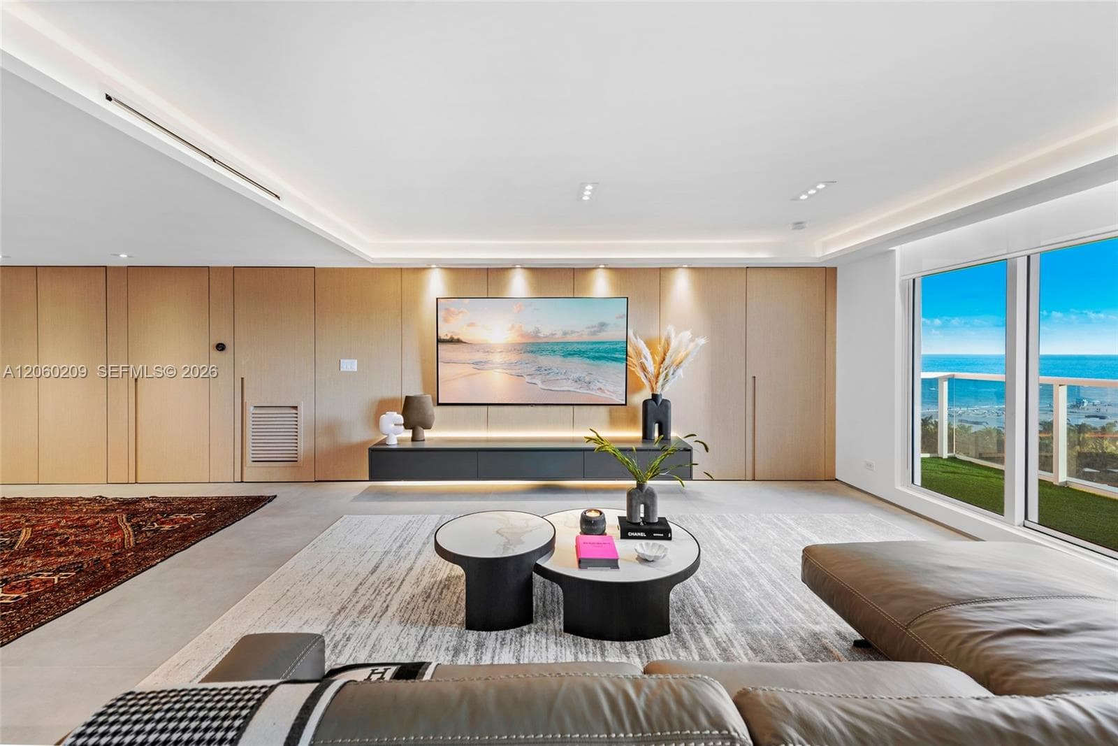 Condominium at 2301 Collins Ave, Miami Beach FL 33139