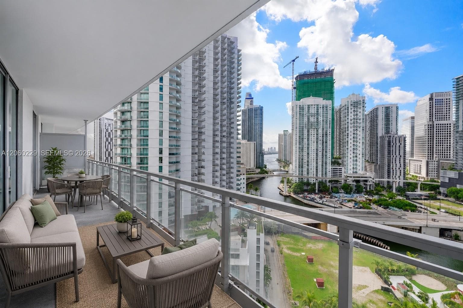 Condominium at 90 SW 3rd St # 2001, Miami FL 33130