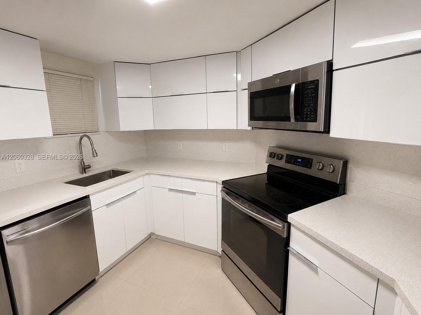 Condominium at 8255 Lake Dr # 107, Doral FL 33166