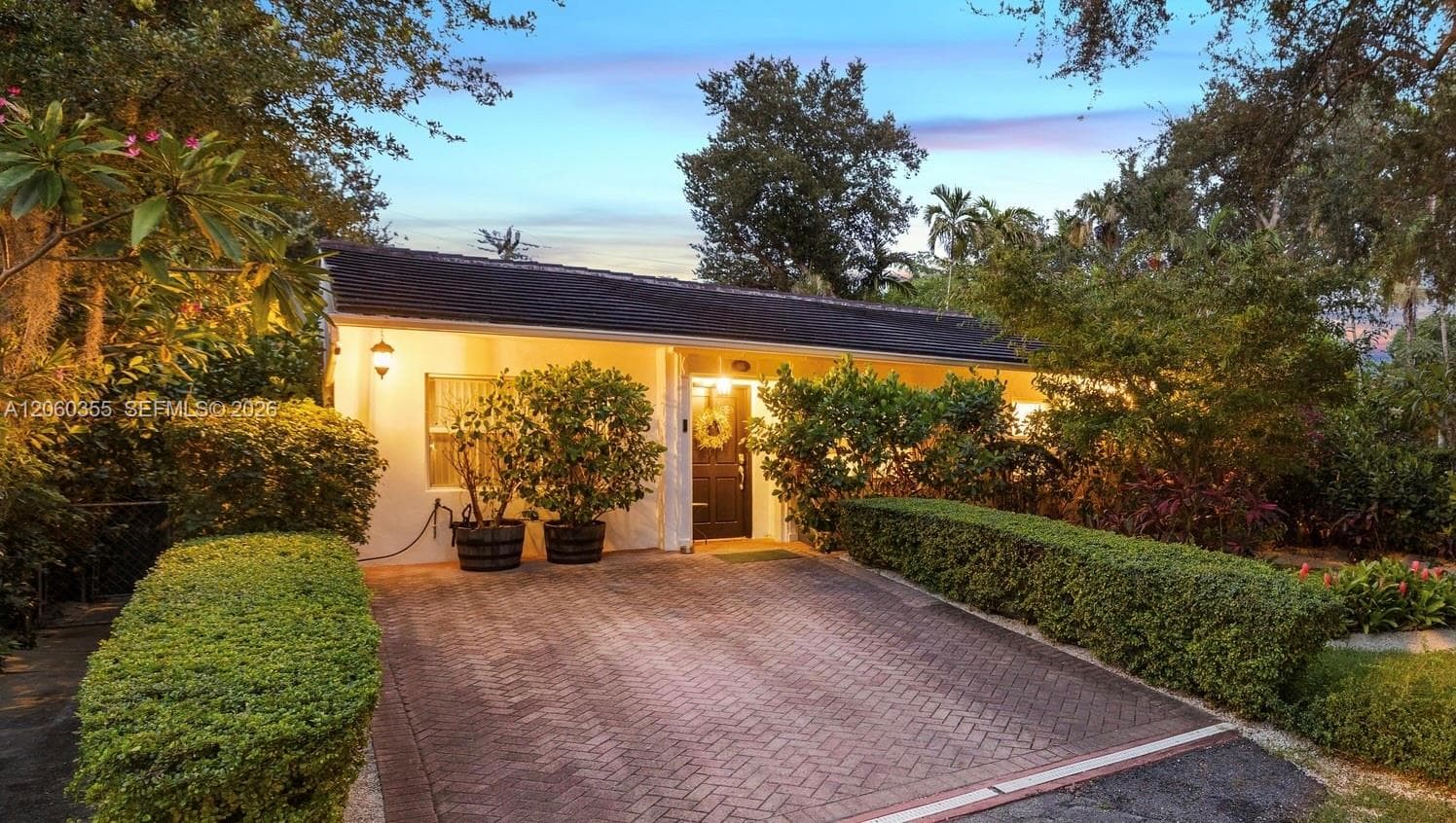Single Family Residence at 815 Monterey St, Coral Gables FL 33134