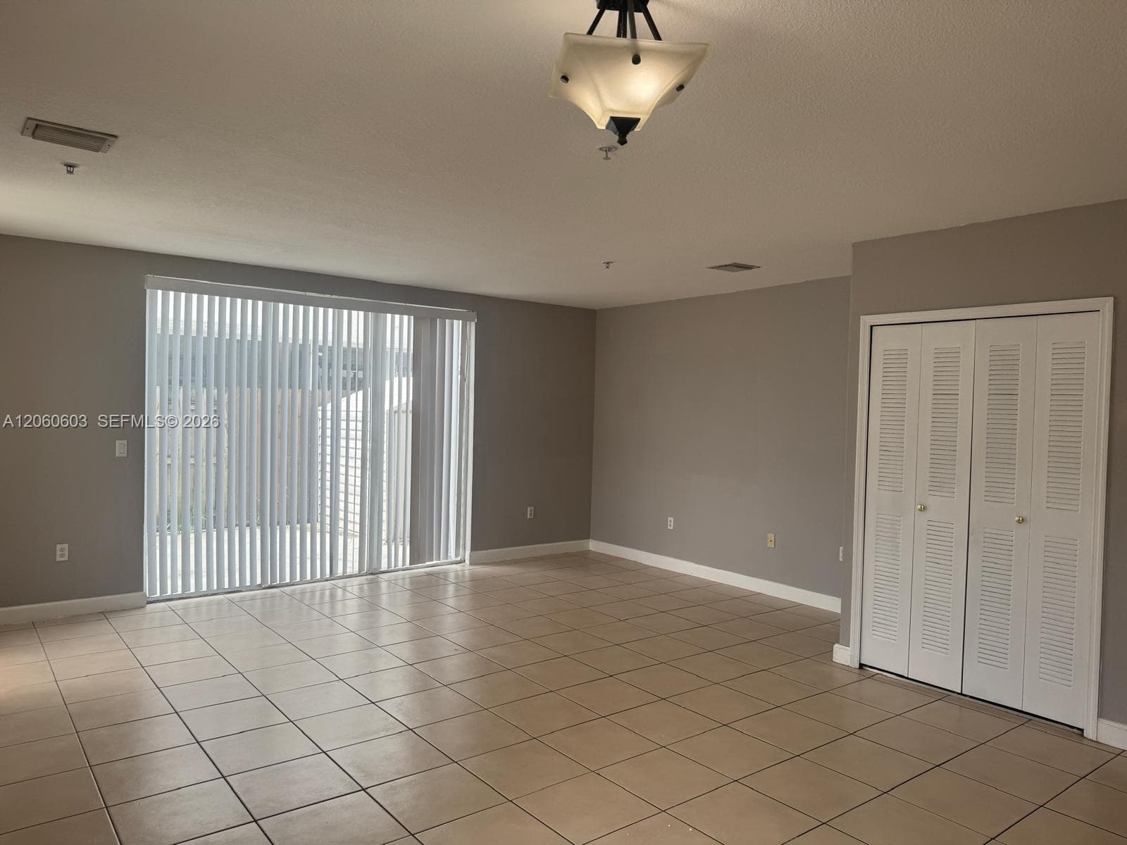 Townhouse at 8091 W 36th Ave # 1, Hialeah FL 33018