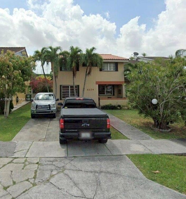 Townhouse at 9224 SW 4th Ter, Miami FL 33174