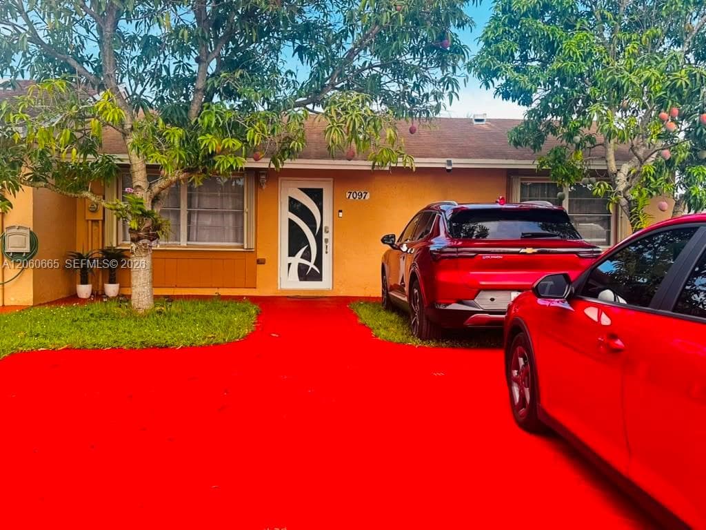 Townhouse at 7097 SW 152nd Pl, Miami FL 33193