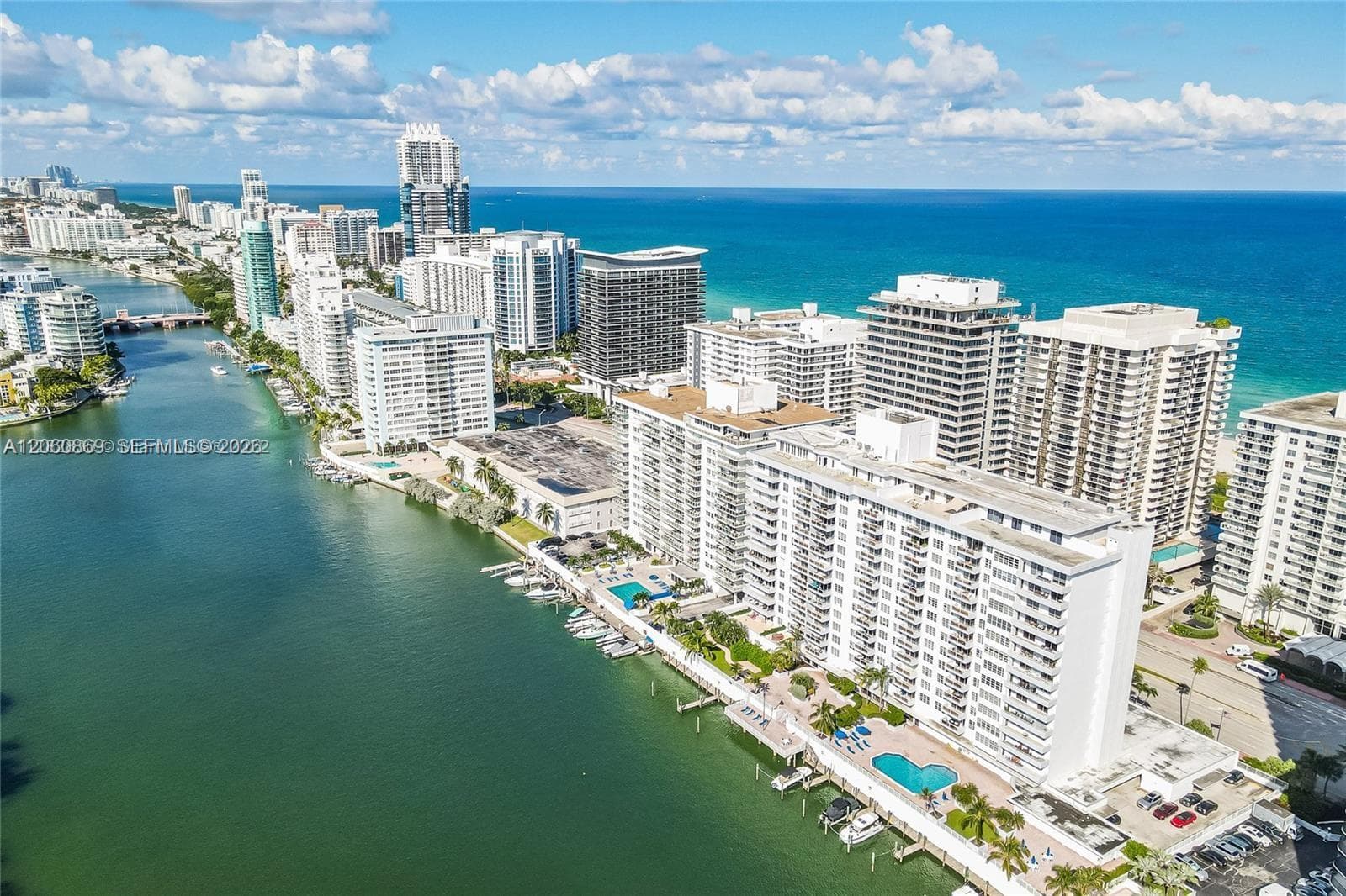 Condominium at 5700 Collins Ave # 15D, Miami Beach FL 33140
