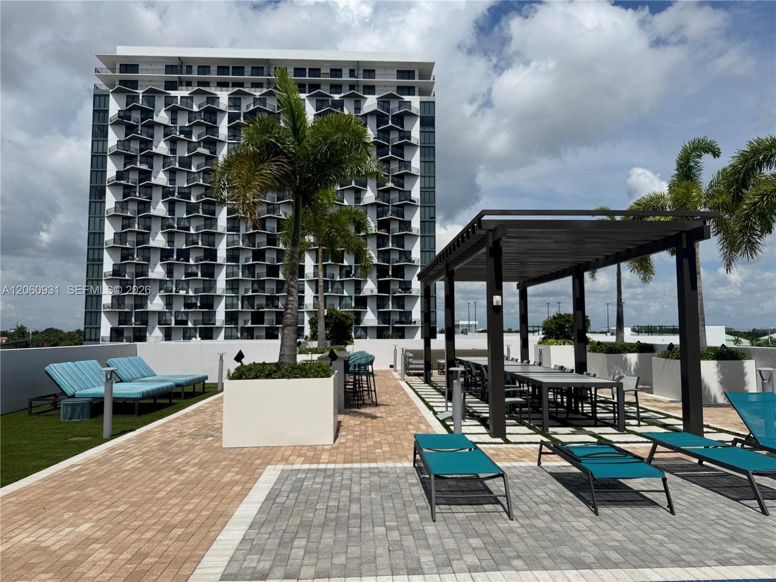 Apartment at 5350 NW 84th Ave # 1706, Doral FL 33166