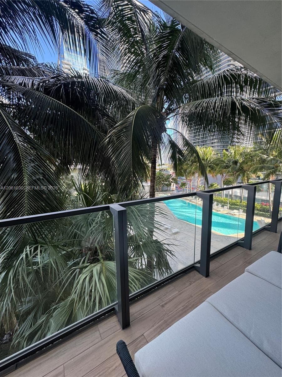Condominium at 88 SW 7th St # 805, Miami FL 33130