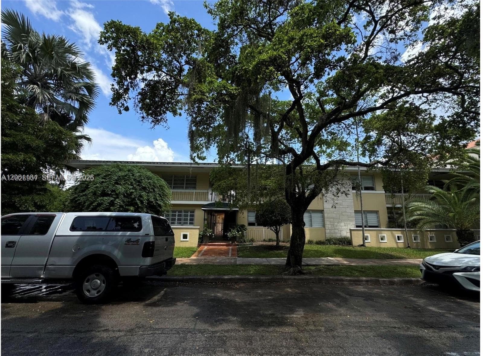 Apartment at 115 Calabria Ave # 5, Coral Gables FL 33134
