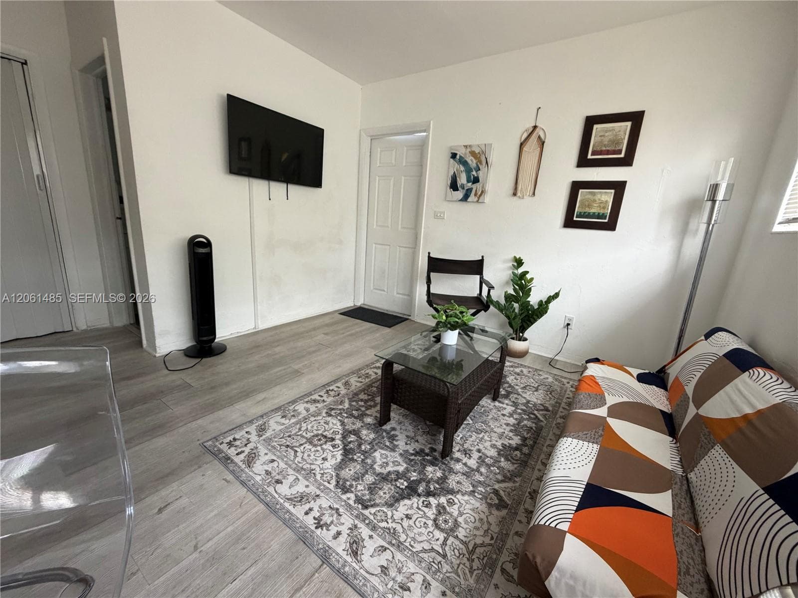 Apartment at 461 SW 6th St # 6, Miami FL 33130