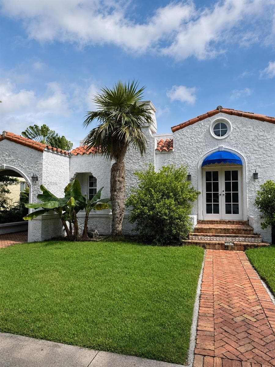 Single Family Residence at 231 Viscaya Ave, Coral Gables FL 33134