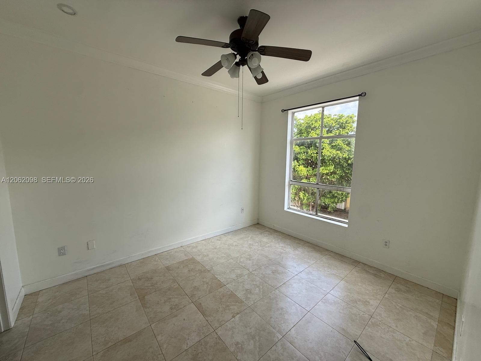 Condominium at 7420 W 20th Ave # 355, Hialeah FL 33016