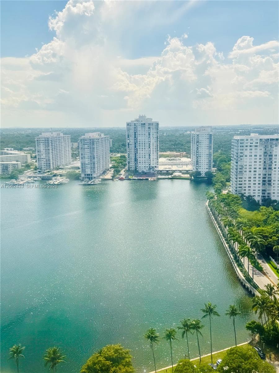 Condominium at 18181 NE 31st Ct, Aventura FL 33160