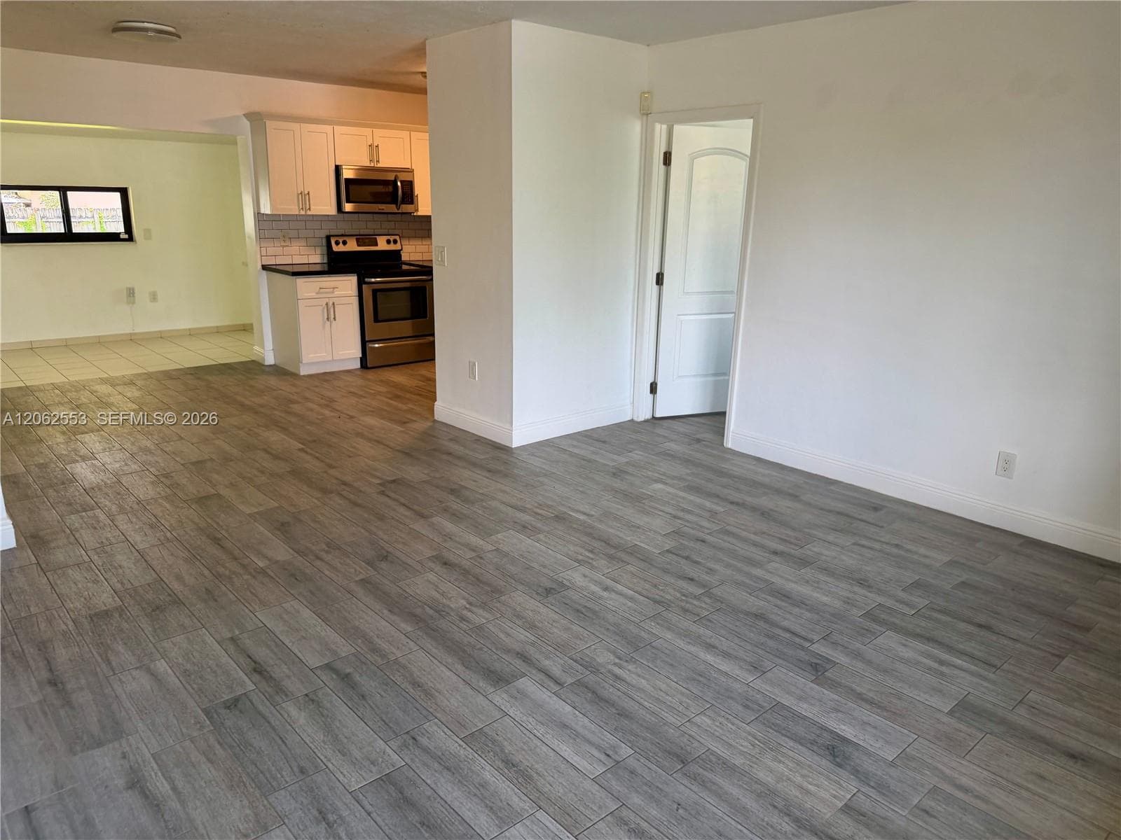 Single Family Residence at 3310 SW 92nd Pl, Miami FL 33165