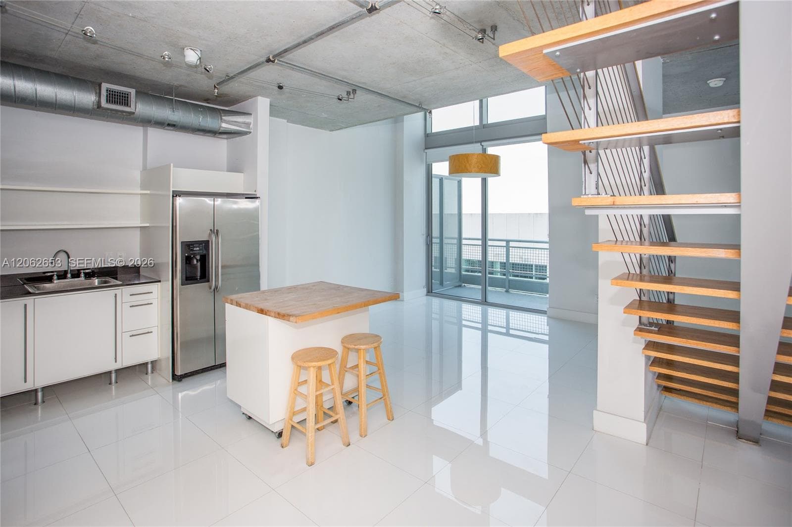Condominium at 690 SW 1st Ct, Miami FL 33130